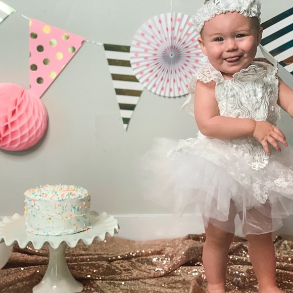 baby girl white lace romper set - Picture 3 of 9